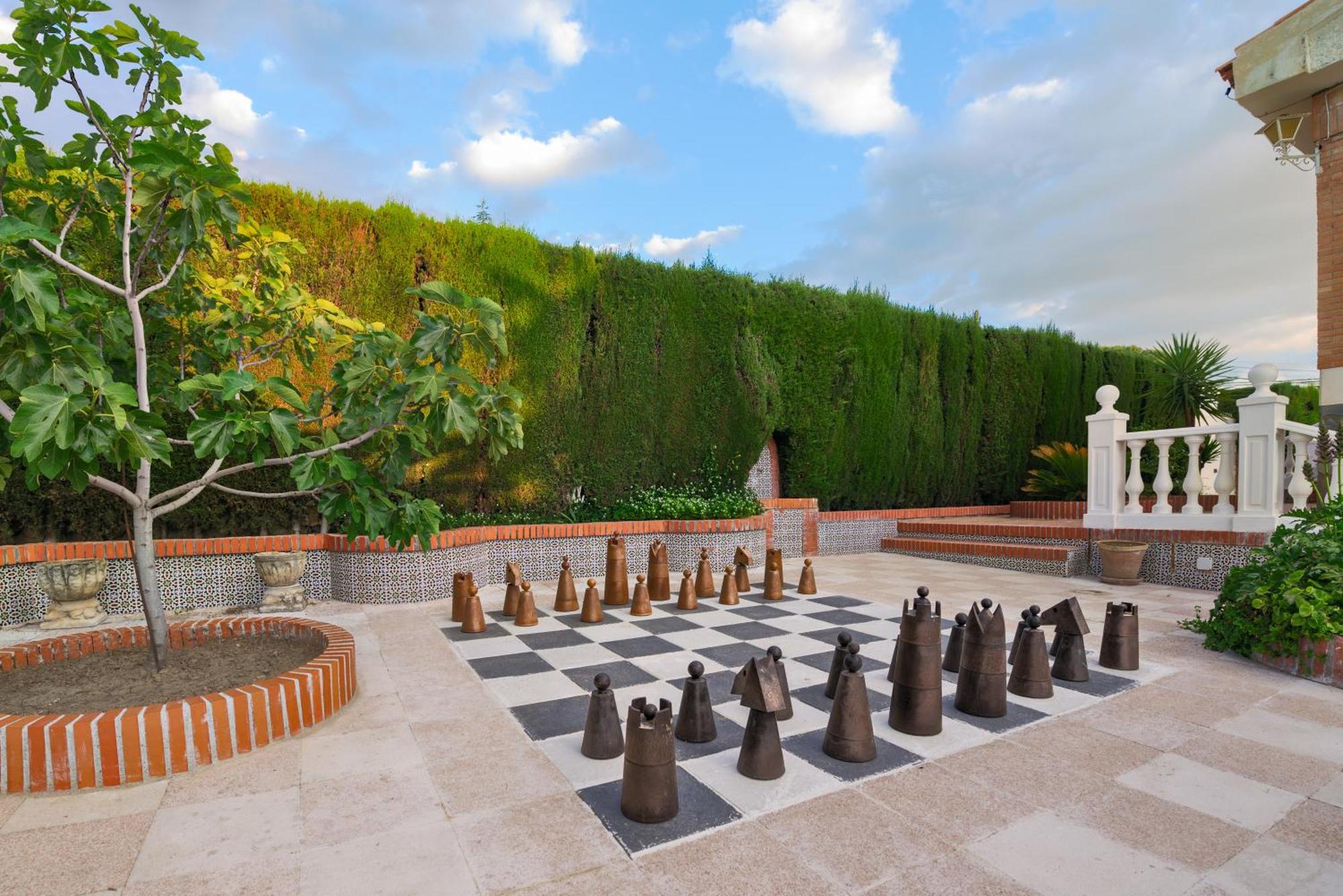 Villa Granada Garden Deluxe モナチル エクステリア 写真